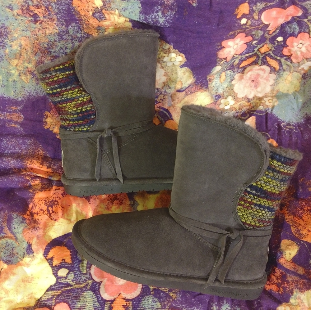 Bearpaw "Maggie"Suede Pull-on Boots size 10